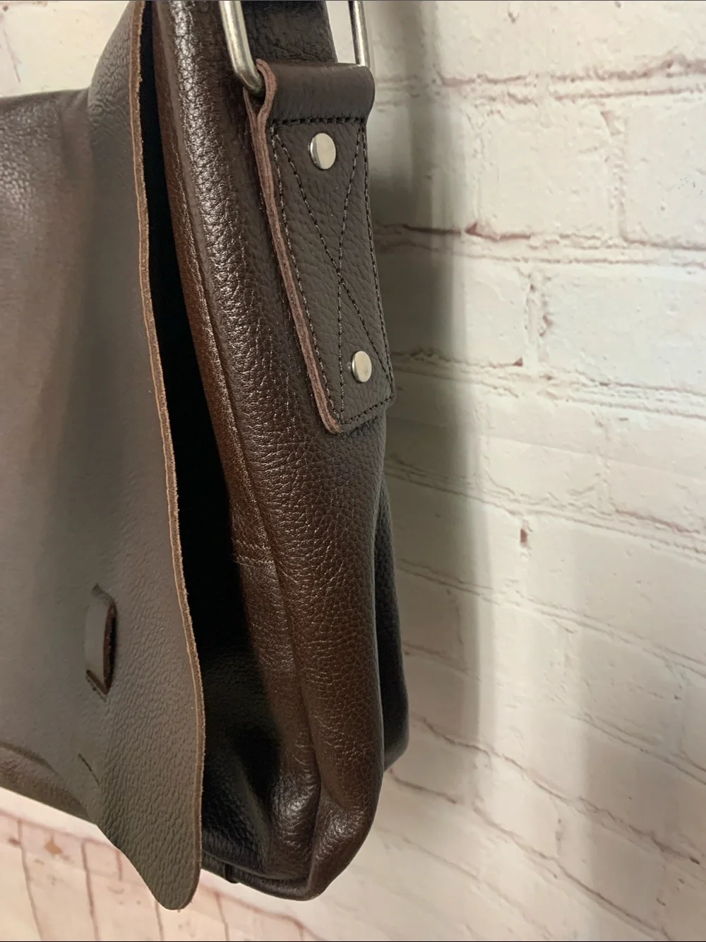 Red Envelope Brown Leather Messenger Bag